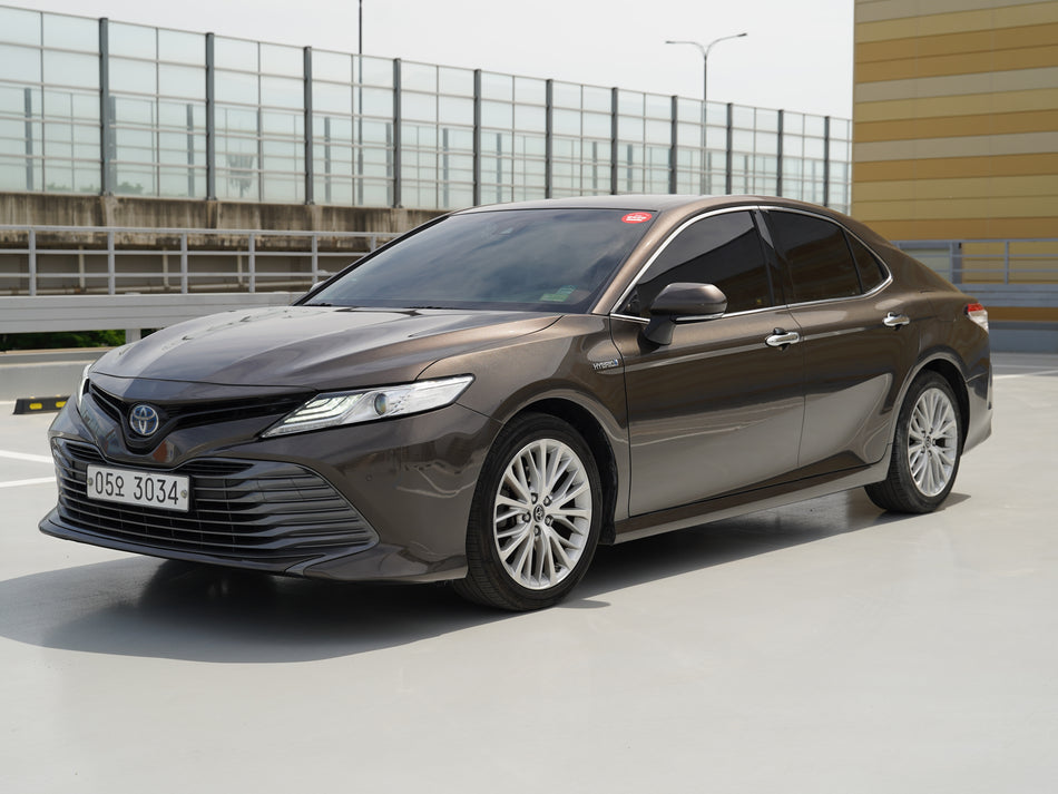 Camry 2.5 XLE Hybrid