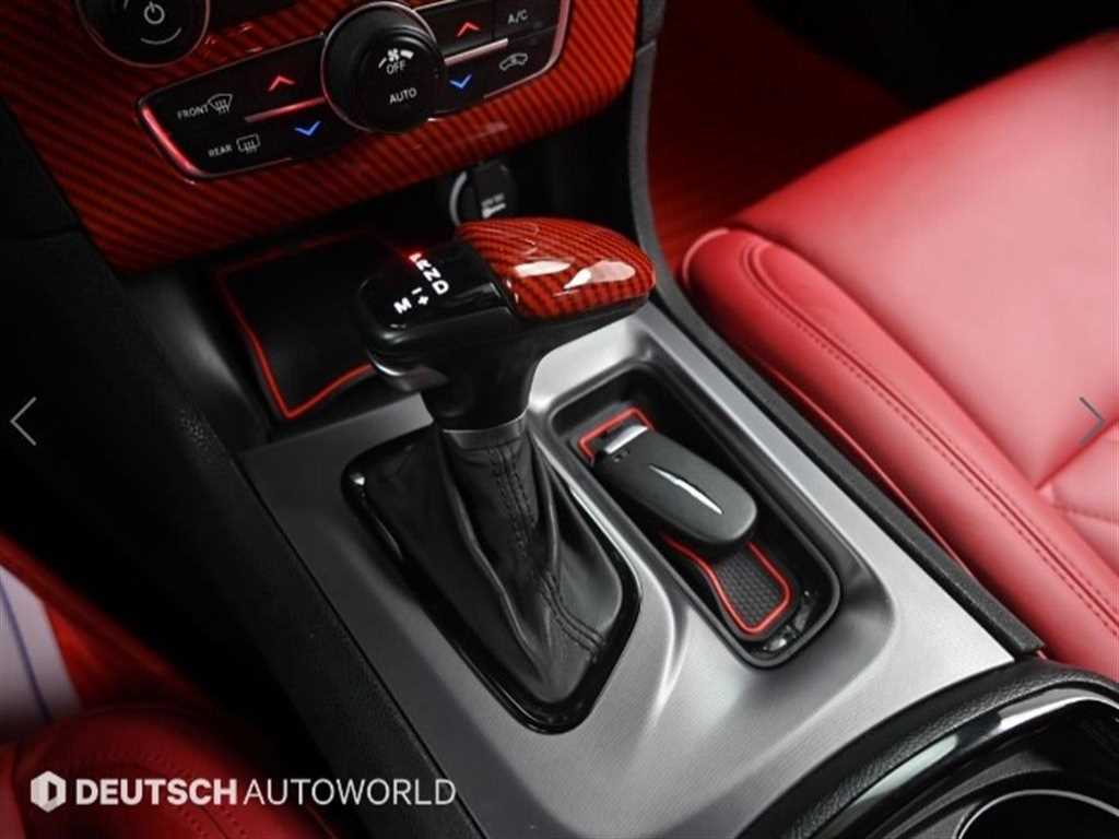 Dodge Charger — photo 09