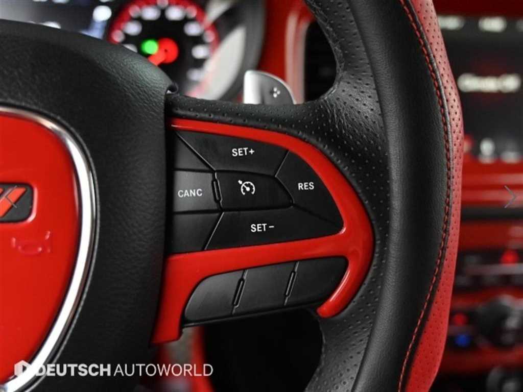 Dodge Charger — photo 17
