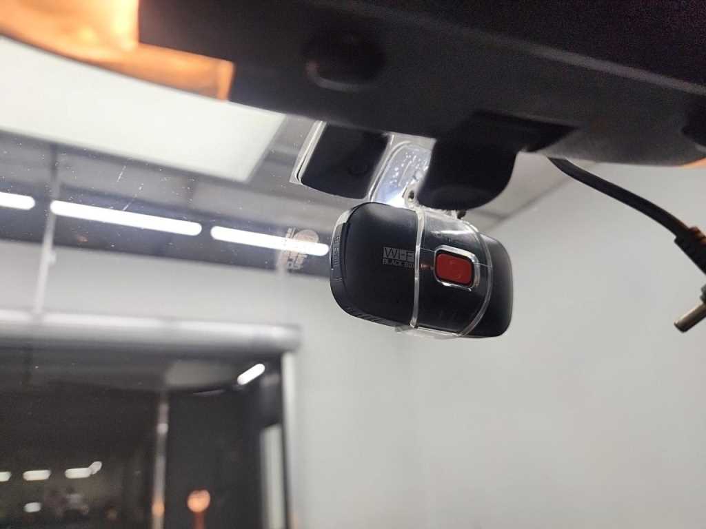 CHEVROLET G2X — photo 12