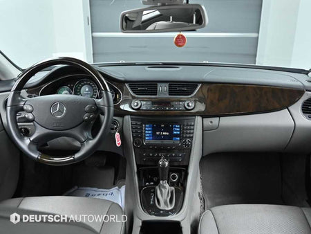 Mercedes-Benz CLS-Class — photo 08