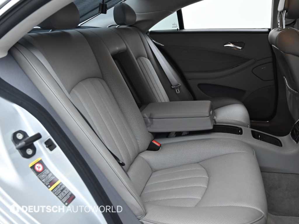 Mercedes-Benz CLS-Class — photo 13