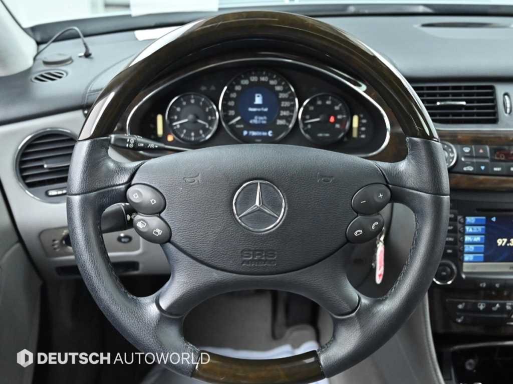 Mercedes-Benz CLS-Class — photo 14