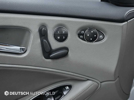 Mercedes-Benz CLS-Class — photo 16