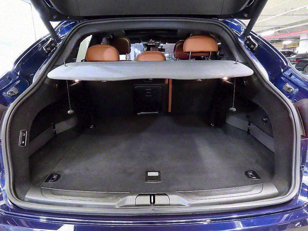 Maserati Levante — photo 17