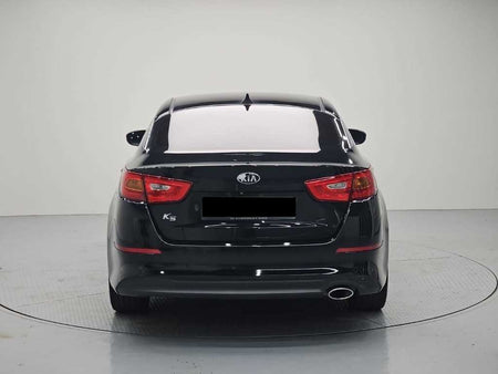 Kia K5 — photo 03