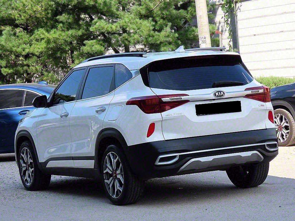 Kia Seltos — photo 04