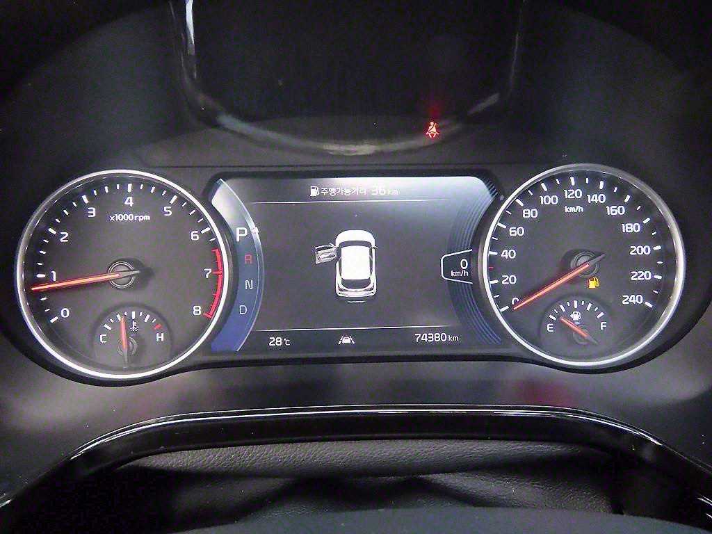 Kia Seltos — photo 10