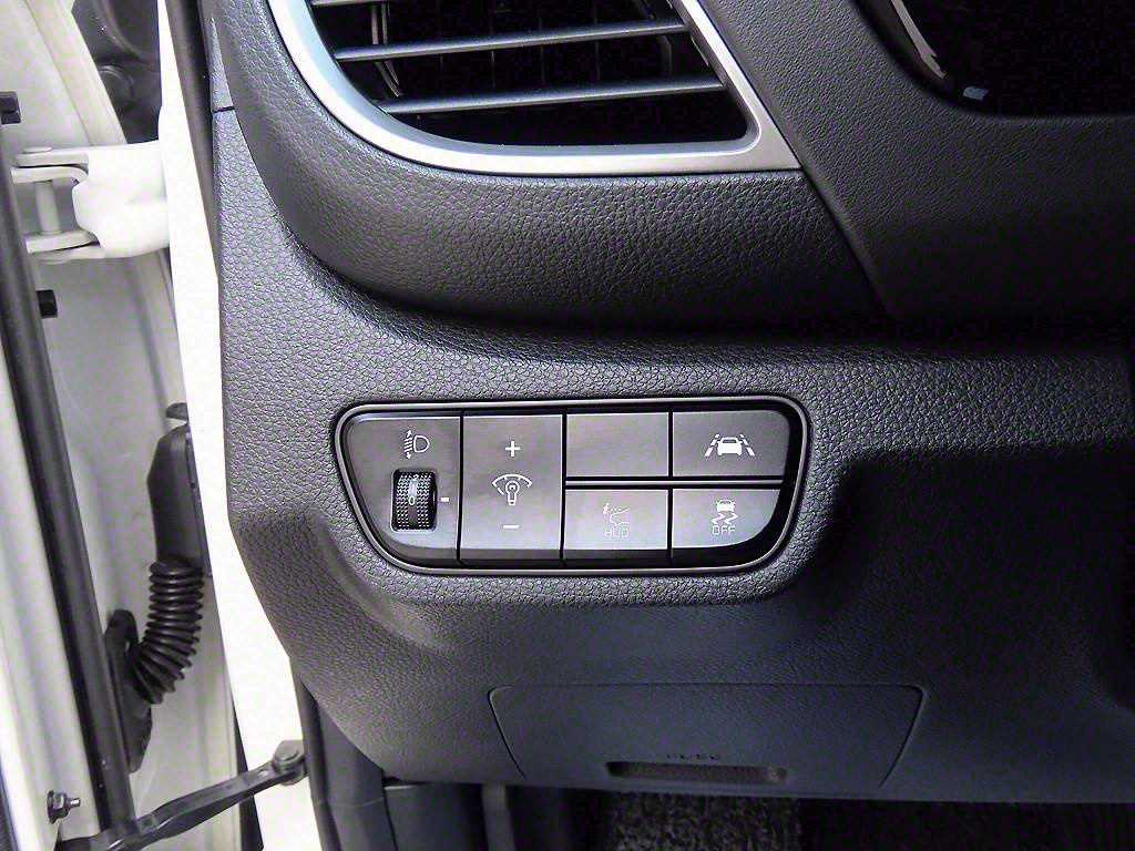 Kia Seltos — photo 13