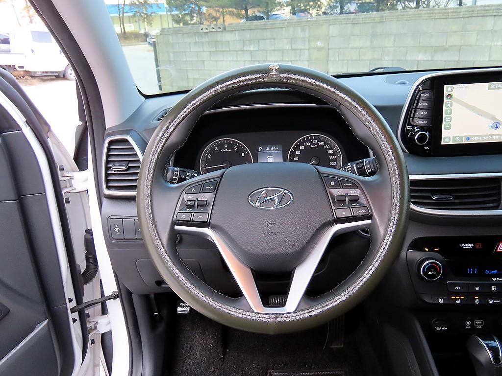 Hyundai Tucson — photo 08