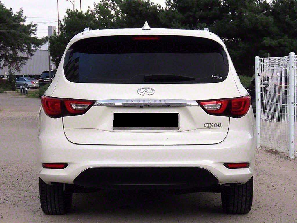 Infiniti QX60 — photo 04