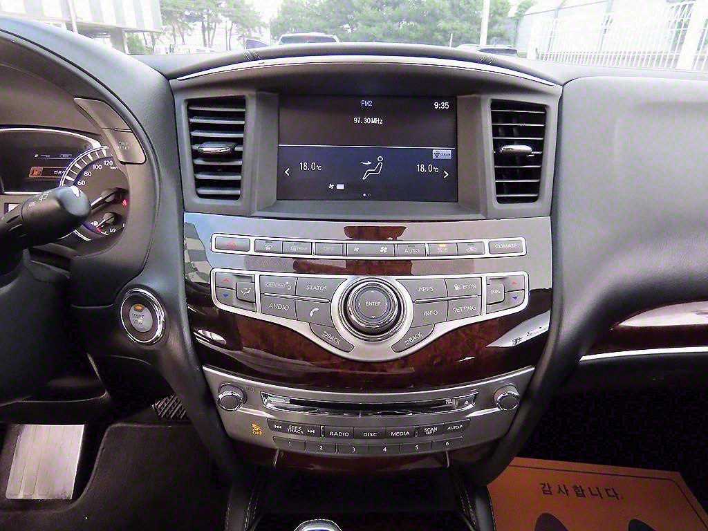 Infiniti QX60 — photo 14