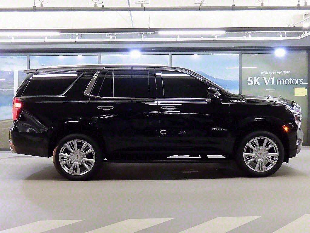 CHEVROLET Tahoe — photo 03