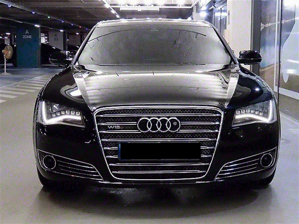 Audi A8 — photo 02
