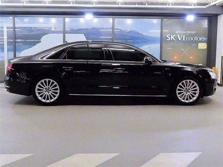 Audi A8 — photo 03
