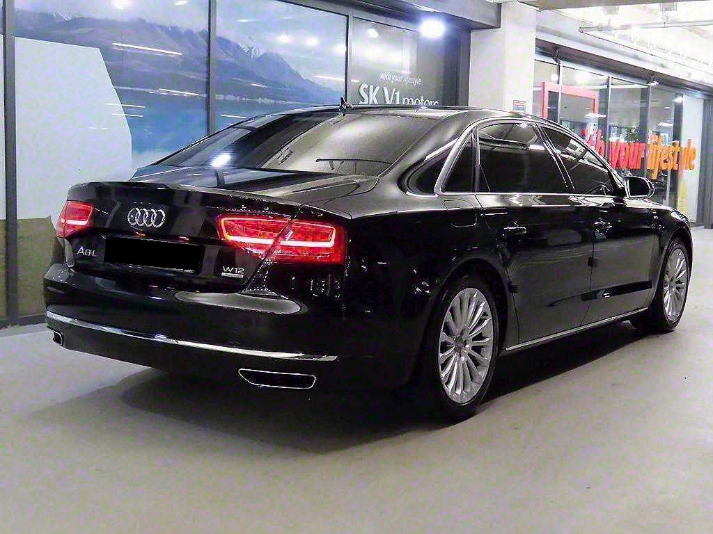 Audi A8 — photo 04