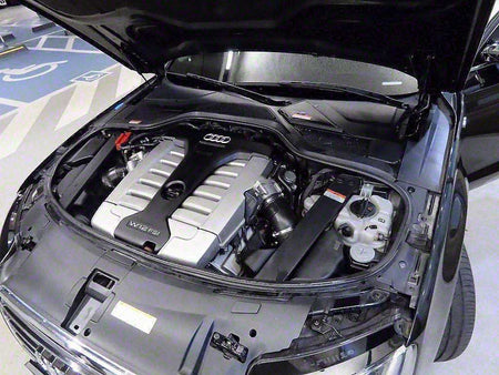 Audi A8 — photo 19