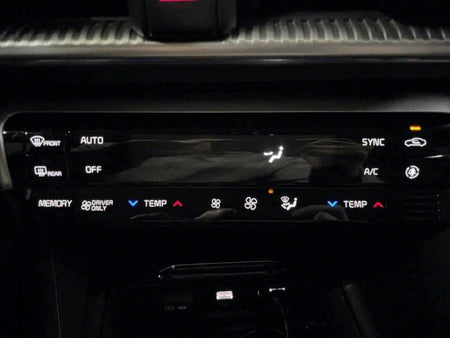 Kia K5 — photo 09
