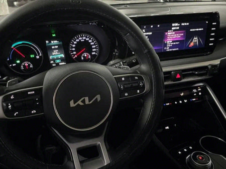Kia K5 — photo 12