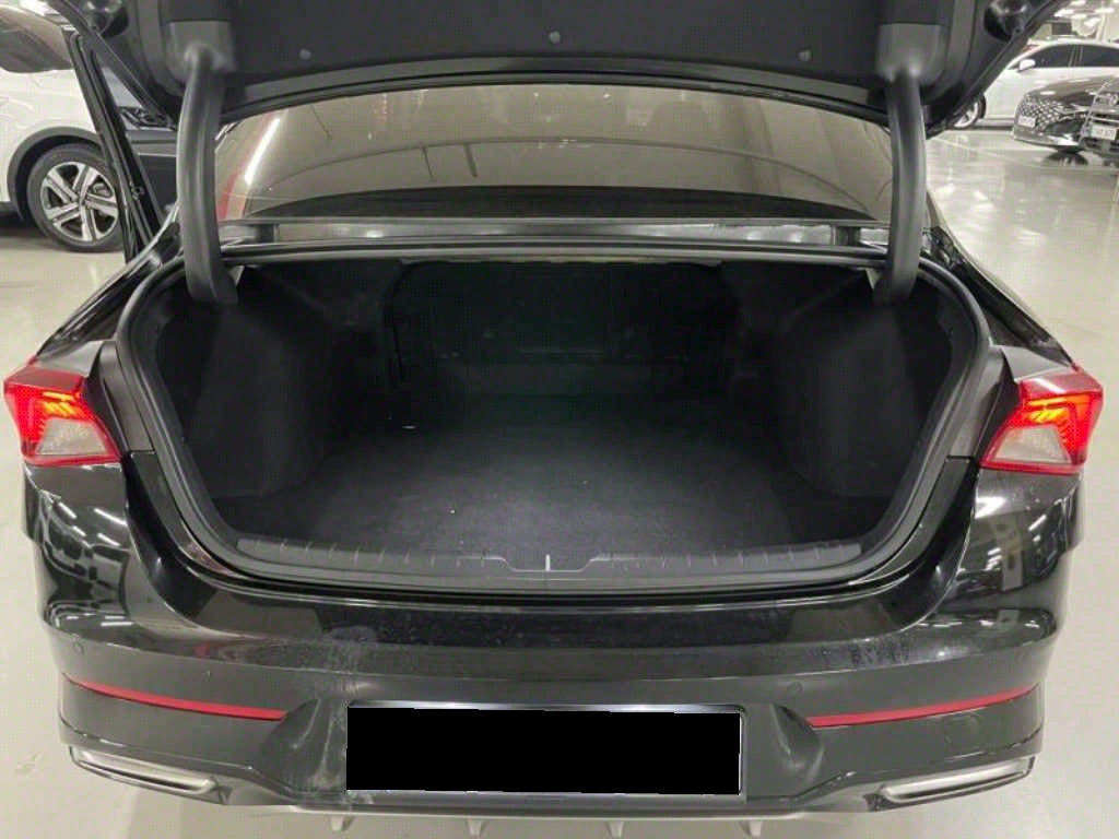 Kia K5 — photo 19