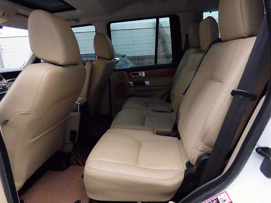 Land Rover Discovery — photo 06
