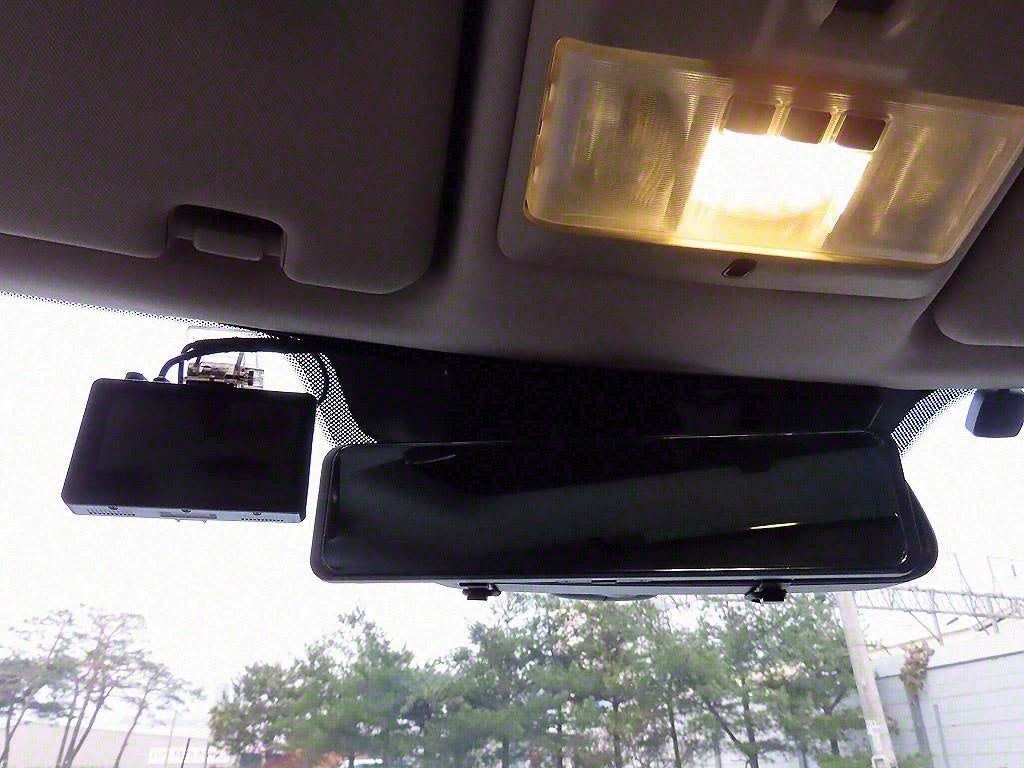 Land Rover Discovery — photo 16