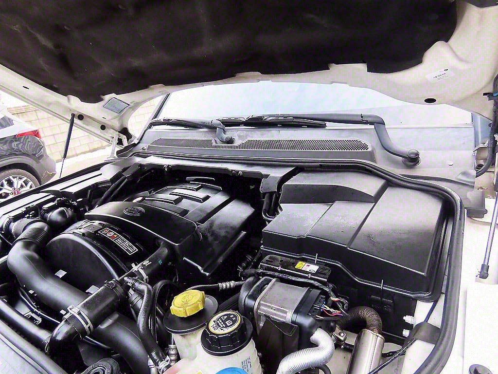 Land Rover Discovery — photo 19