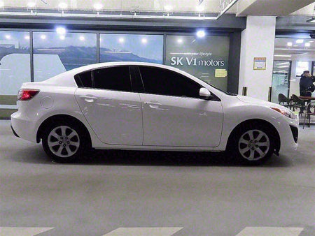 Mazda Mazda 3 — photo 03