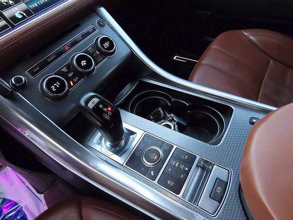 Land Rover Range Rover Sport — photo 10