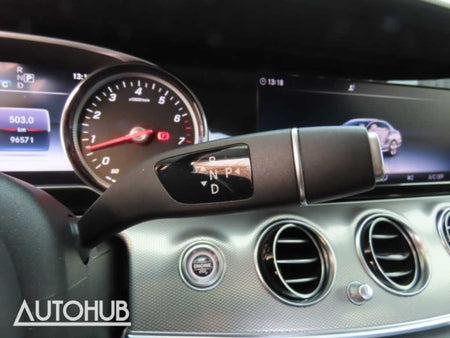 Mercedes-Benz E-Class — photo 07