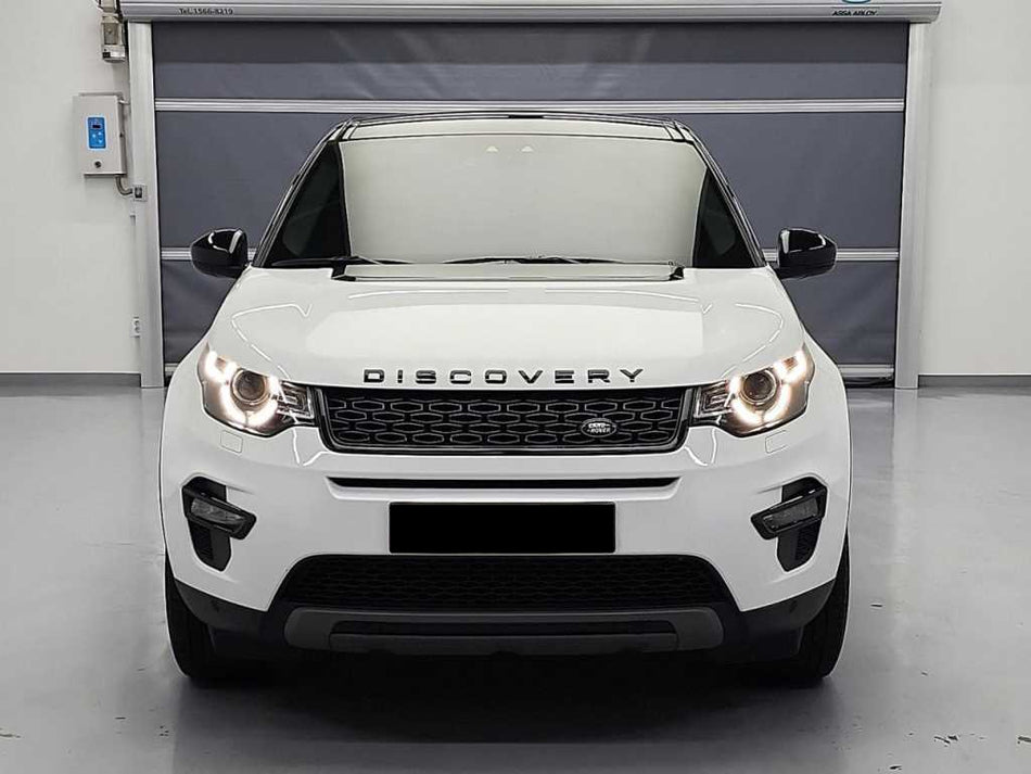 Land Rover Discovery Sport — photo 02