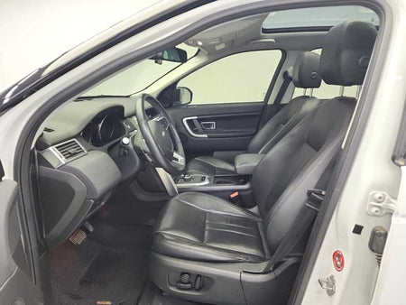 Land Rover Discovery Sport — photo 11