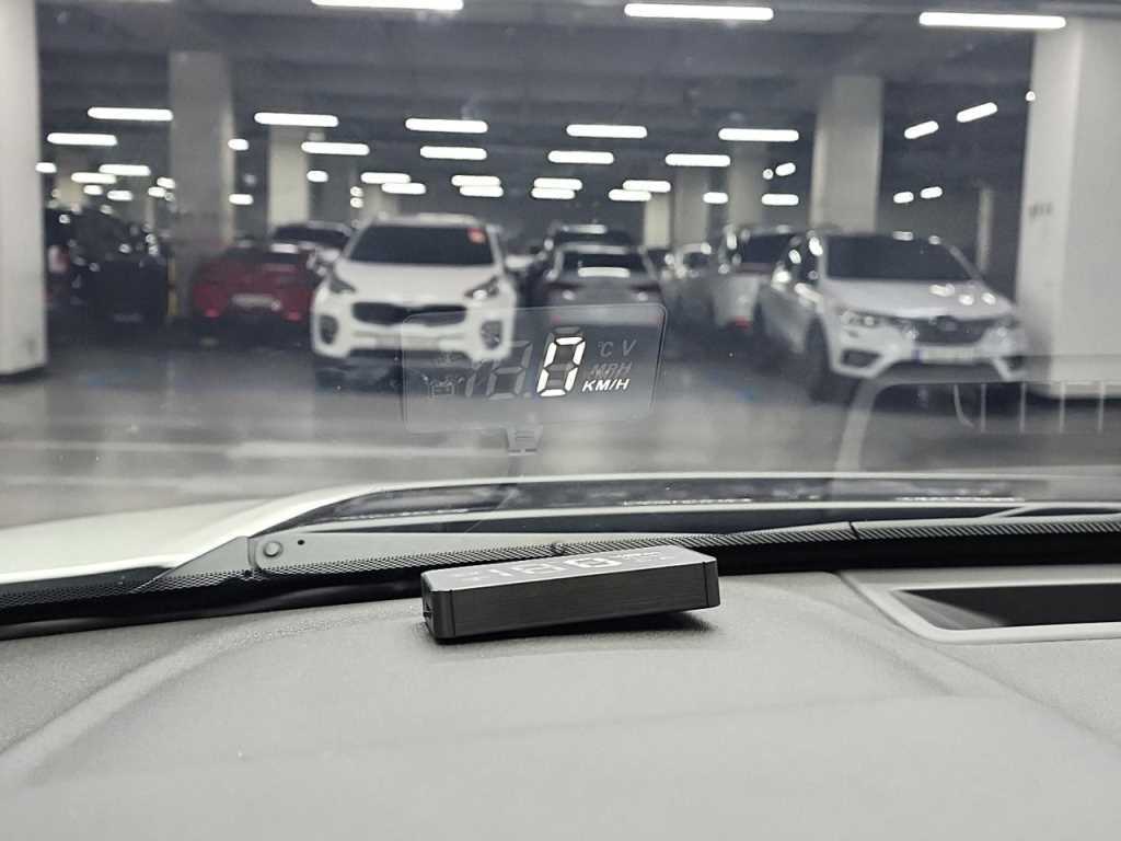 Land Rover Discovery Sport — photo 20