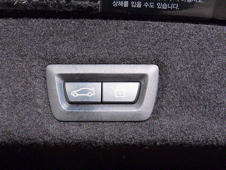 BMW 7-Series — photo 15
