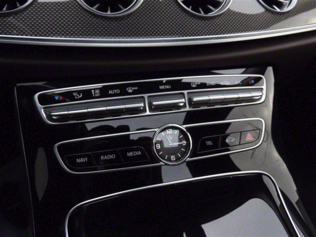 Mercedes-Benz CLS-Class — photo 07
