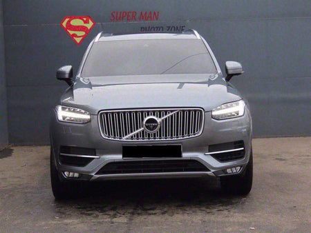 Volvo XC90 — photo 02