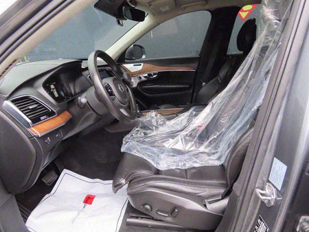 Volvo XC90 — photo 06