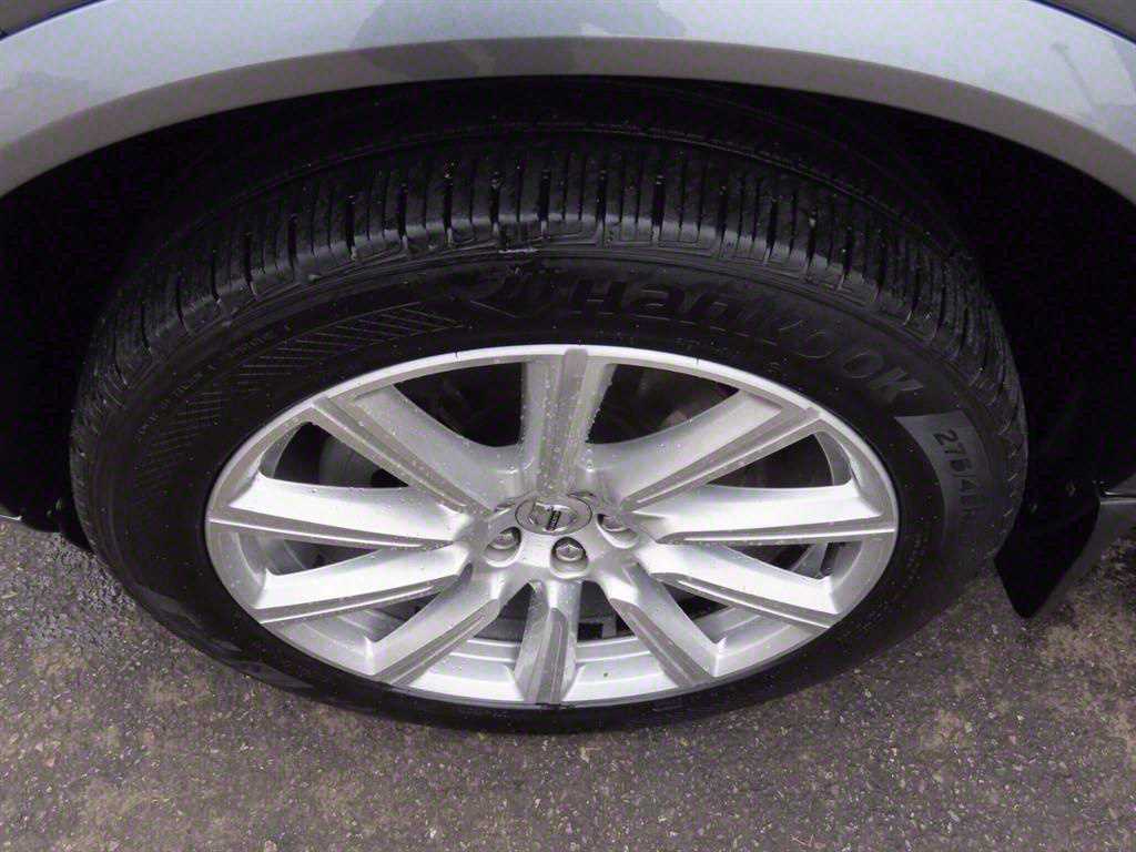Volvo XC90 — photo 15