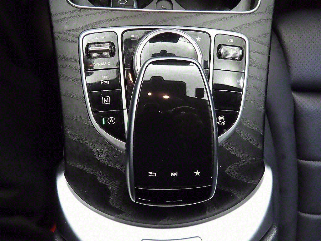 Mercedes-Benz GLC-Class — photo 12