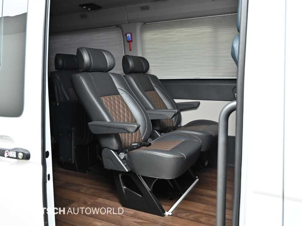 Hyundai Solati — photo 12