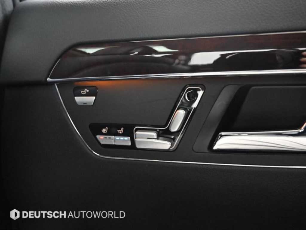 Mercedes-Benz S-Class — photo 16