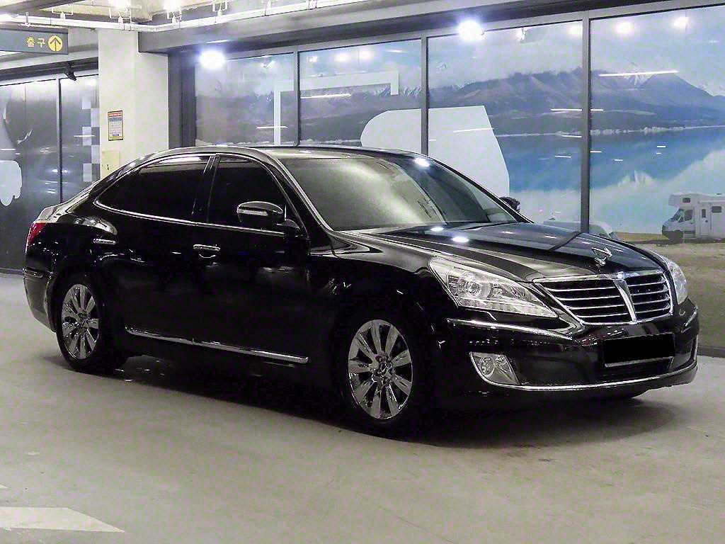 Hyundai Equus — photo 01