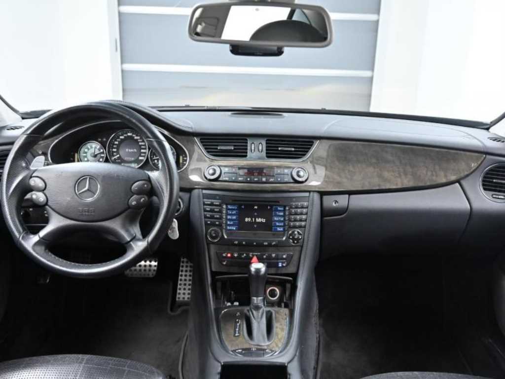 Mercedes-Benz CLS-Class — photo 08