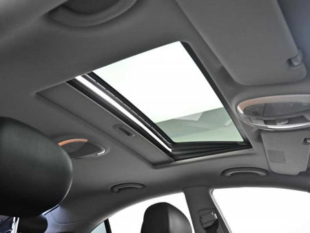 Mercedes-Benz CLS-Class — photo 19