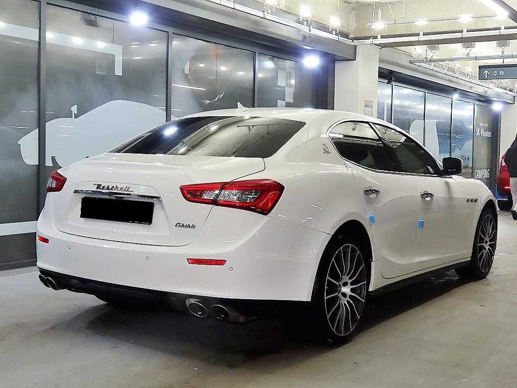 Maserati Ghibli — photo 04