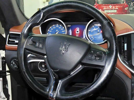 Maserati Ghibli — photo 08
