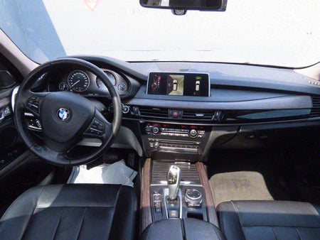 BMW X5 — photo 07
