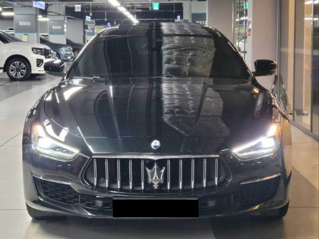 Maserati Ghibli — photo 02