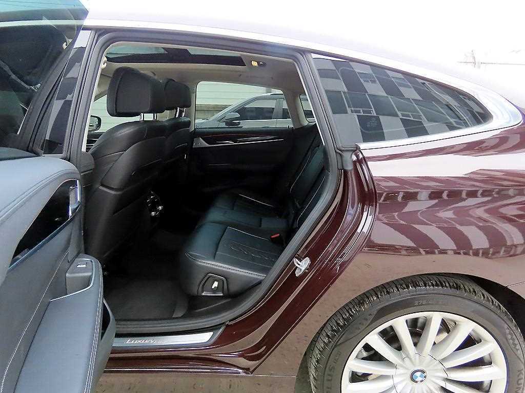 BMW Gran Turismo — photo 06