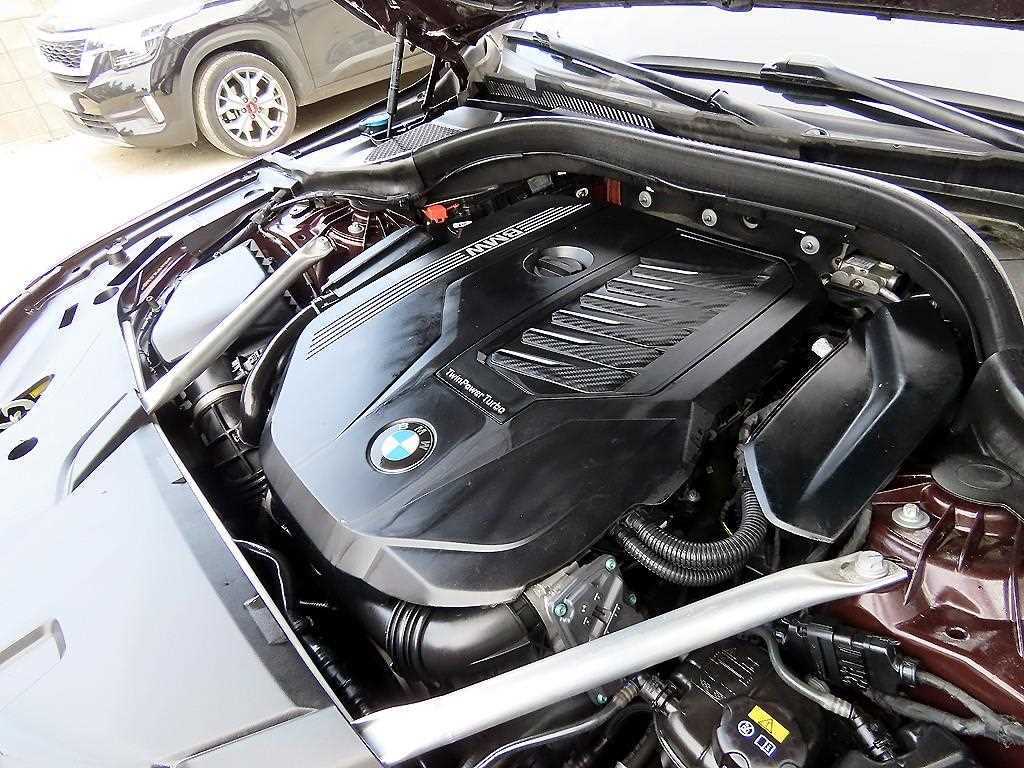 BMW Gran Turismo — photo 19